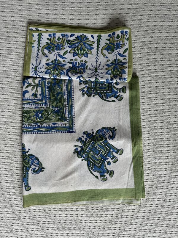 Indian Handmade Tablecloth Set - Image 5